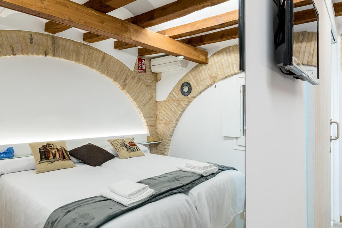 Hostal 977 Tarragona Zewnętrze zdjęcie